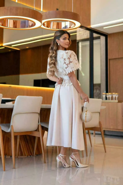 VESTIDO FLORENÇA RENDA GUIPIR COM SAIA ALFAIATARIA MIDI