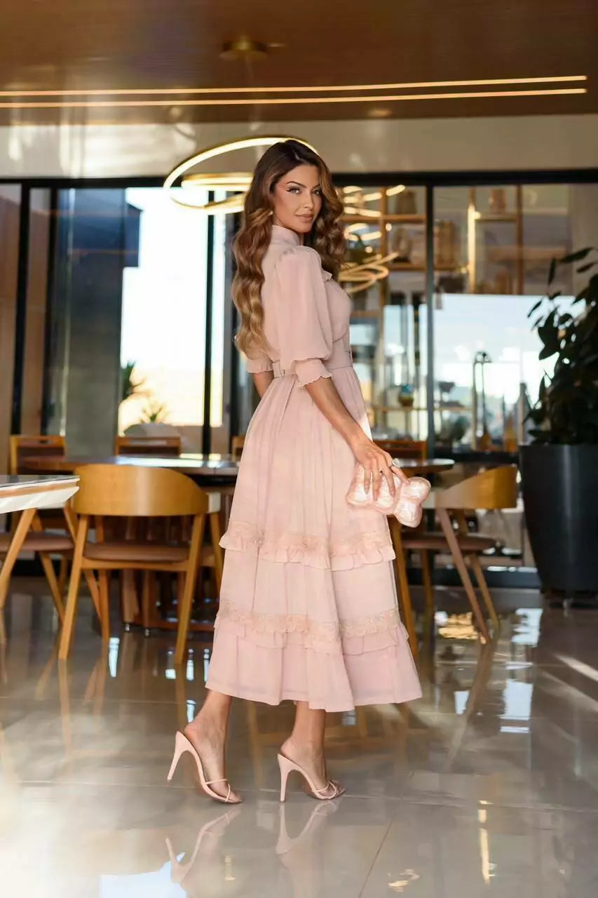 VESTIDO ANELISE MUSSELINE COM RENDA GUIPIR MIDI