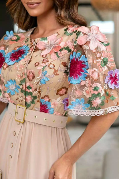 VESTIDO JOANA TULE BORDADO 3D COM SAIA MAXI MIDI